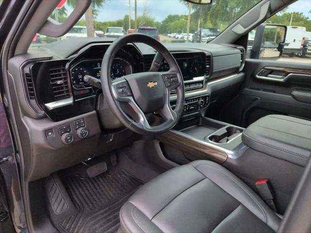 2024 Chevrolet Silverado 3500HD 4WD Crew Cab Standard Bed LT