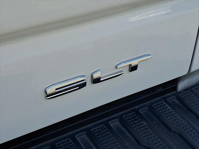 2024 GMC Sierra 1500 4WD Crew Cab Short Box SLT