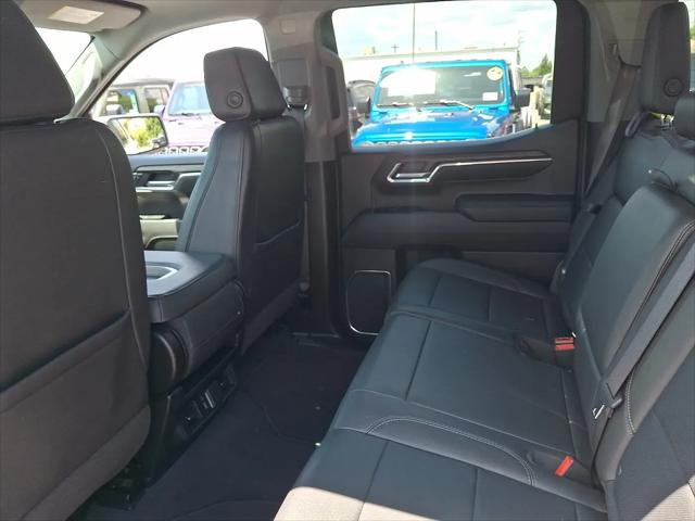 2024 GMC Sierra 1500 4WD Crew Cab Short Box SLT