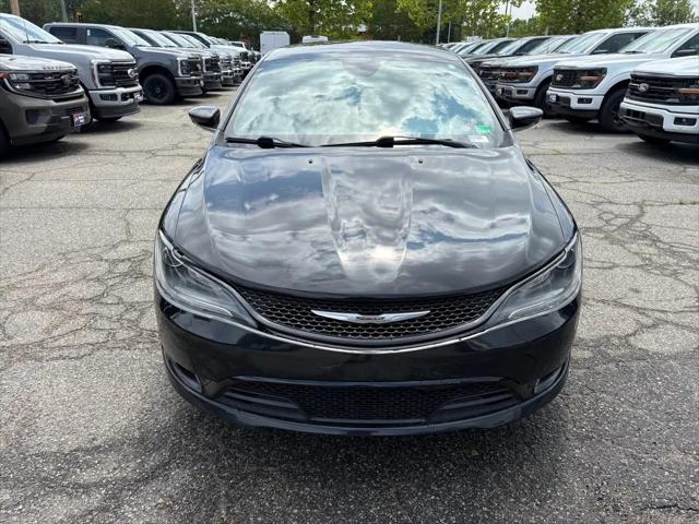 2016 Chrysler 200 S