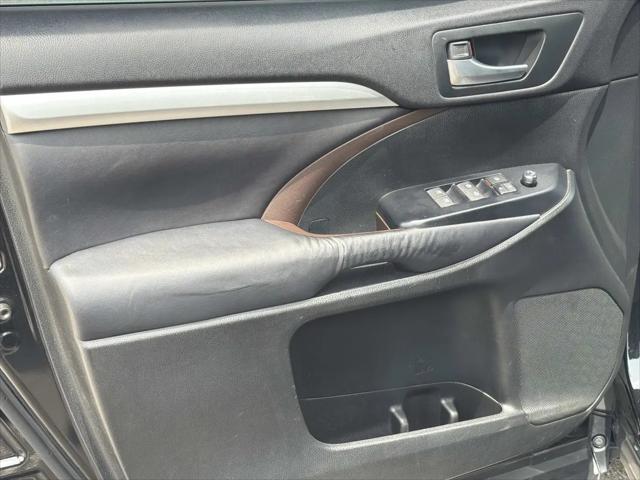 2016 Toyota Highlander XLE V6