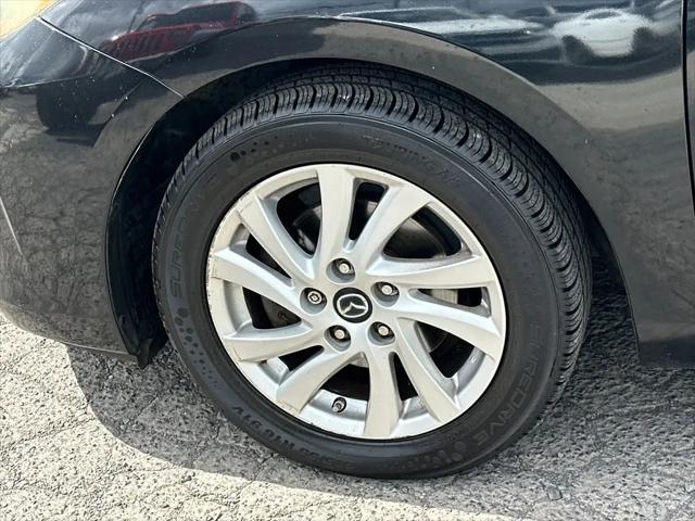 2013 Mazda Mazda3 i Touring