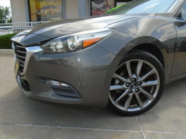 2018 Mazda Mazda3 Touring