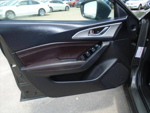 2018 Mazda Mazda3 Touring