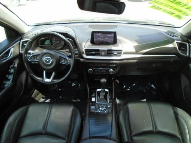 2018 Mazda Mazda3 Touring