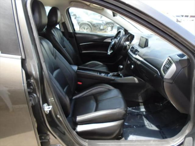 2018 Mazda Mazda3 Touring