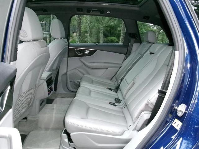 2022 Audi Q7 Premium Plus 55 TFSI quattro Tiptronic