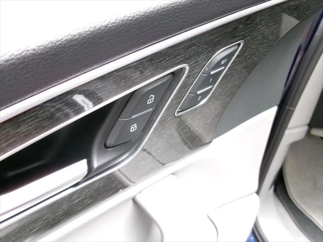2022 Audi Q7 Premium Plus 55 TFSI quattro Tiptronic