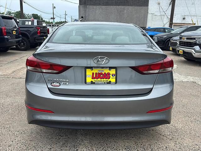 2018 Hyundai Elantra SE
