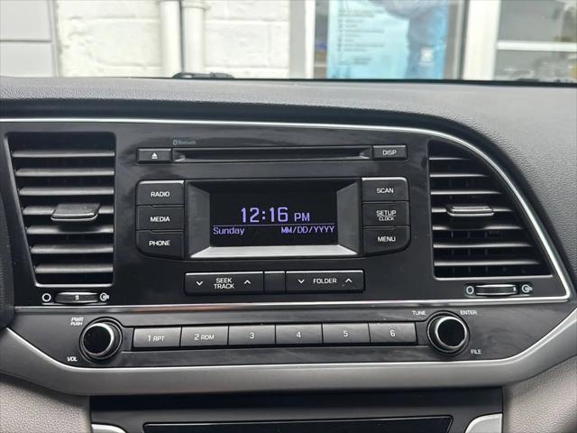 2018 Hyundai Elantra SE