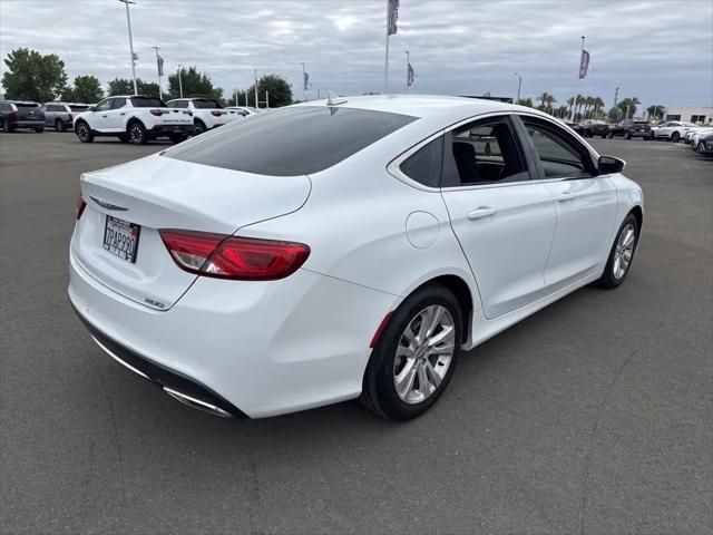2016 Chrysler 200 Limited Platinum