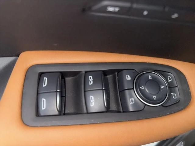 2025 Cadillac XT5 AWD Premium Luxury