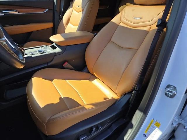 2025 Cadillac XT5 AWD Premium Luxury