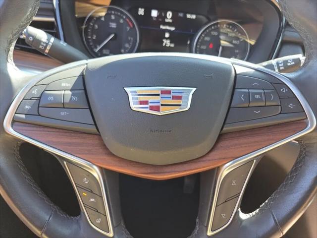2025 Cadillac XT5 AWD Premium Luxury