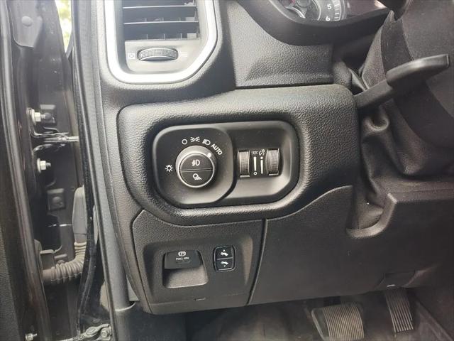2020 Ram 1500 Laramie Crew Cab 4x4 5'7" Box