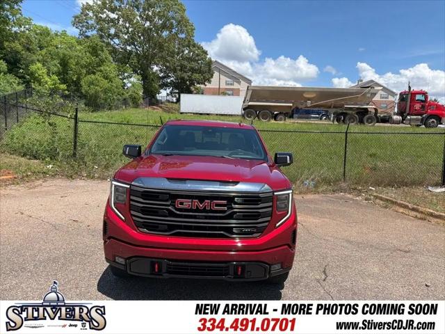 2024 GMC Sierra 1500 4WD Crew Cab Short Box AT4