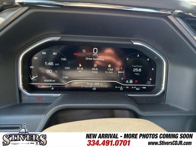 2024 GMC Sierra 1500 4WD Crew Cab Short Box AT4