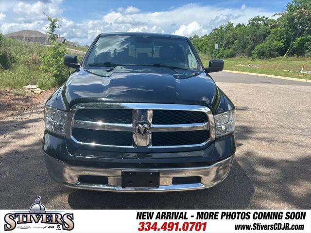 2019 Ram 1500 Classic SLT Crew Cab 4x4 6'4" Box