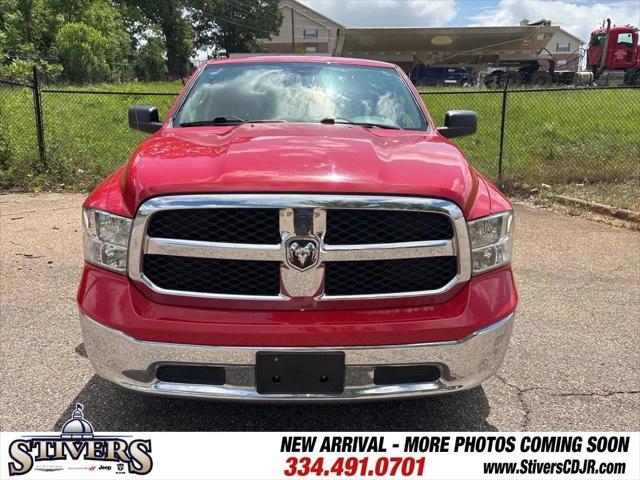 2022 Ram 1500 Classic SLT Crew Cab 4x2 5'7" Box