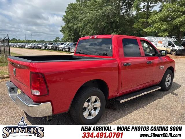 2022 Ram 1500 Classic SLT Crew Cab 4x2 5'7" Box