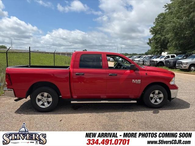 2022 Ram 1500 Classic SLT Crew Cab 4x2 5'7" Box