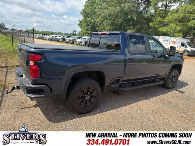 2022 Chevrolet Silverado 3500HD 4WD Crew Cab Standard Bed LT