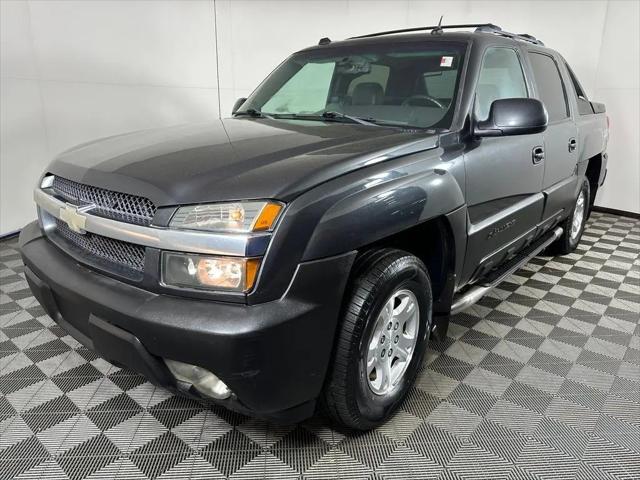 2004 Chevrolet Avalanche 1500 for sale in Alliance, OH