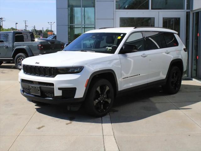 2023 Jeep Grand Cherokee L Altitude 4x4