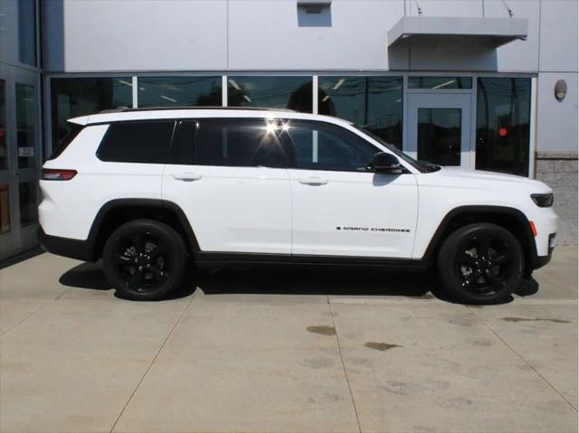 2023 Jeep Grand Cherokee L Altitude 4x4