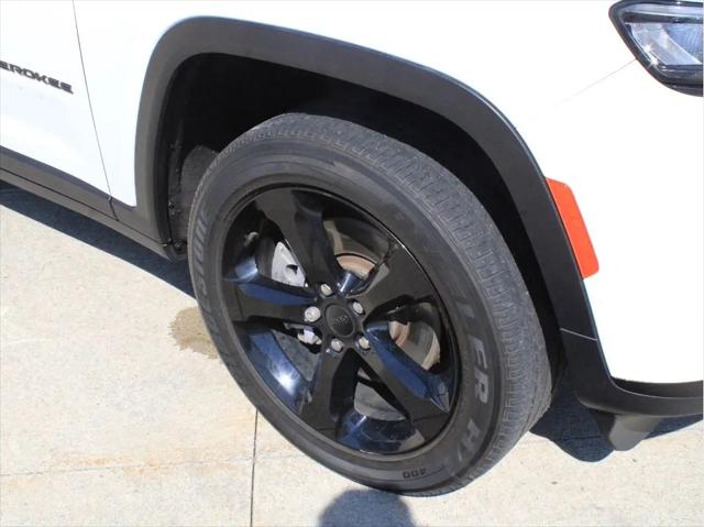 2023 Jeep Grand Cherokee L Altitude 4x4