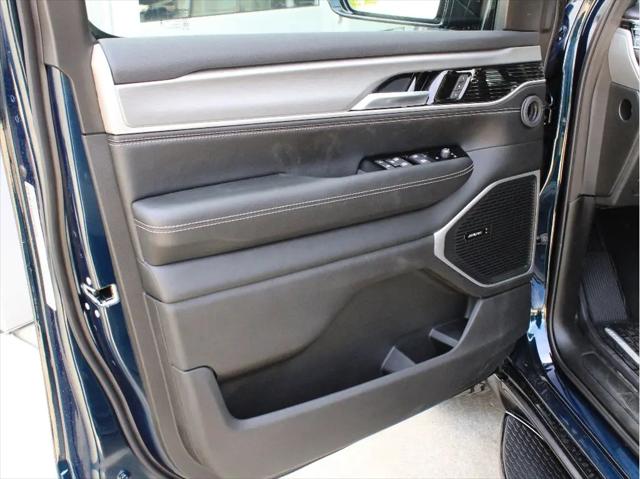 2026 Jeep Grand Wagoneer Upland 4x4