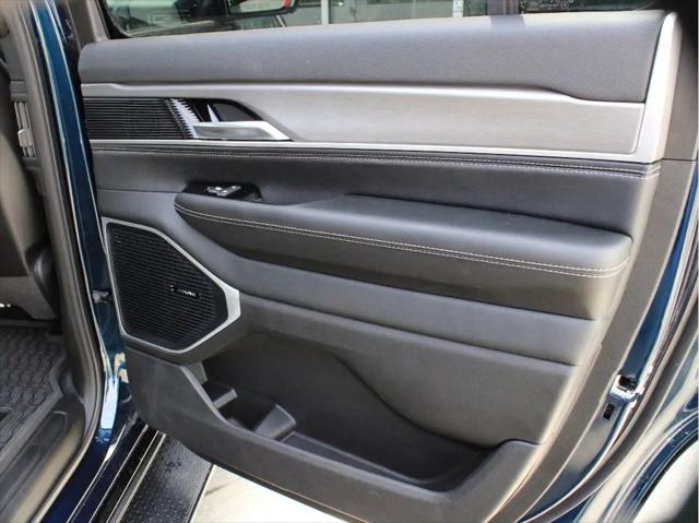 2026 Jeep Grand Wagoneer Upland 4x4