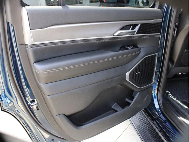 2026 Jeep Grand Wagoneer Upland 4x4