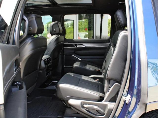 2026 Jeep Grand Wagoneer Upland 4x4