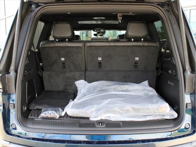 2026 Jeep Grand Wagoneer Upland 4x4
