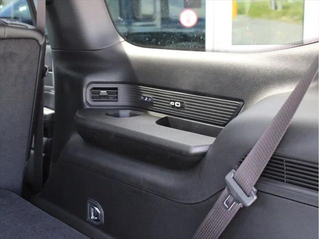 2026 Jeep Grand Wagoneer Upland 4x4