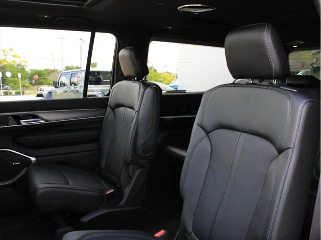 2026 Jeep Grand Wagoneer 4x4