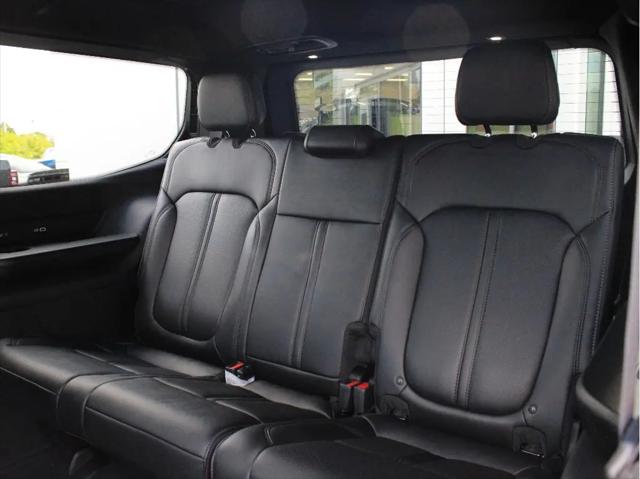 2026 Jeep Grand Wagoneer 4x4