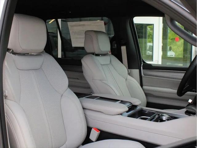 2026 Jeep Grand Wagoneer 4x4