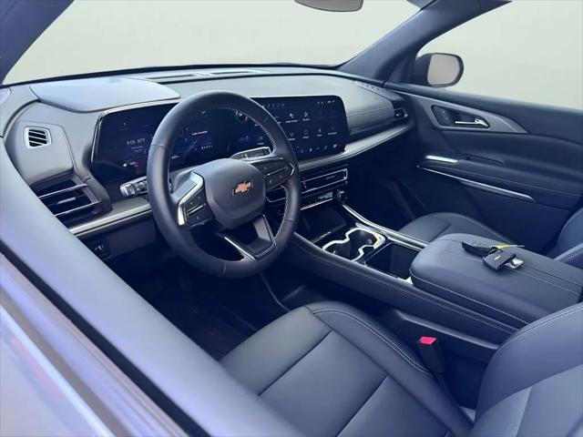 2025 Chevrolet Traverse FWD LT