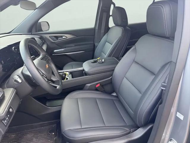 2025 Chevrolet Traverse FWD LT