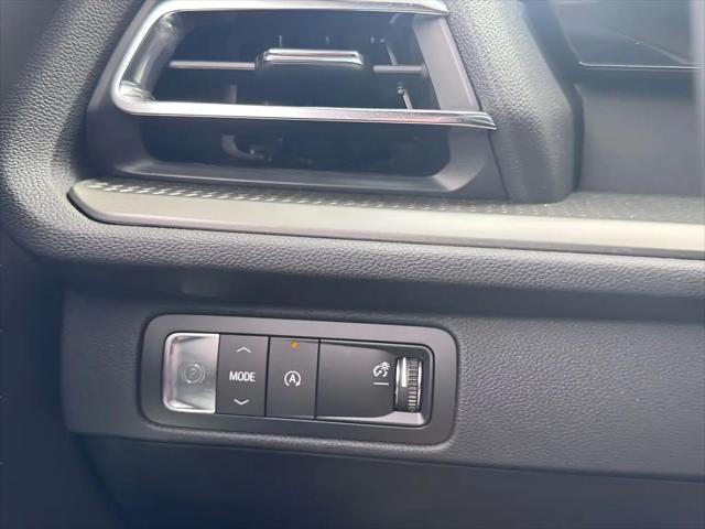 2025 Chevrolet Traverse FWD LT