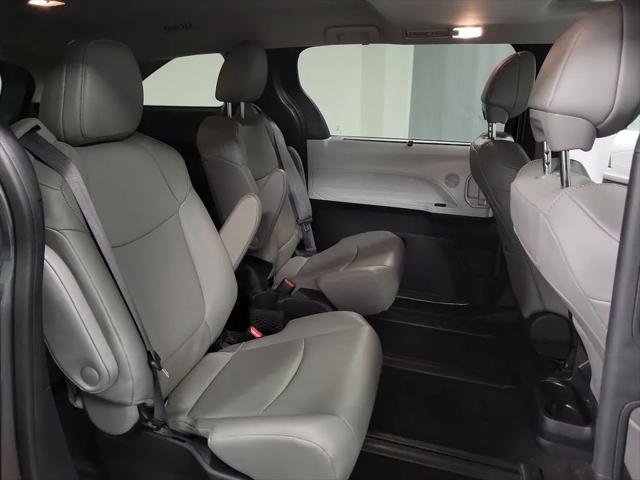 2025 Toyota Sienna XLE