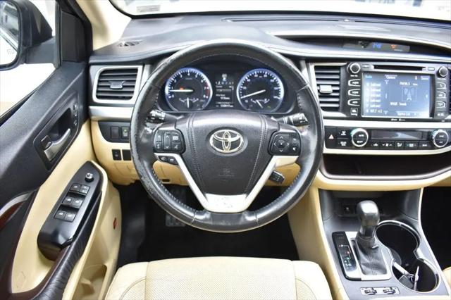 2015 Toyota Highlander Limited V6