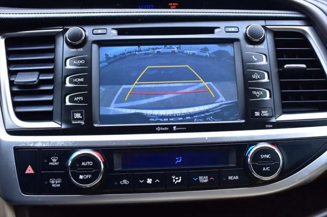 2015 Toyota Highlander Limited V6