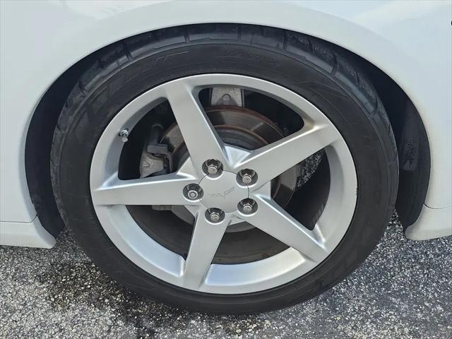 2005 Chevrolet Corvette Base