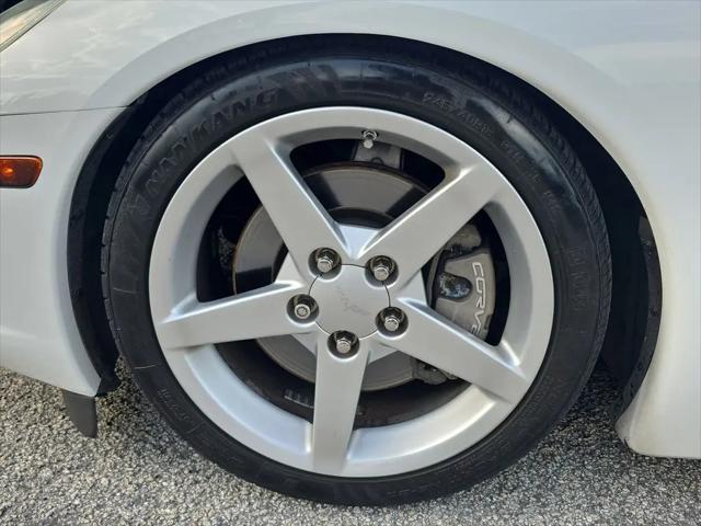 2005 Chevrolet Corvette Base
