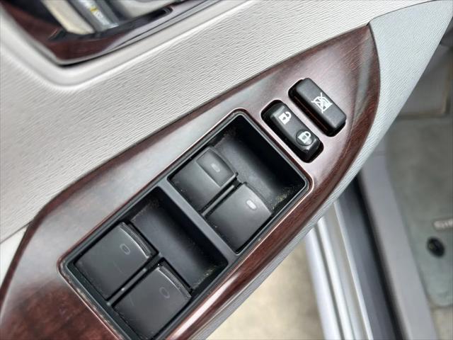 2013 Toyota Sienna XLE V6 8 Passenger