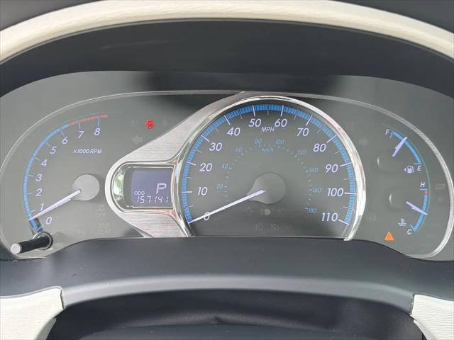2013 Toyota Sienna XLE V6 8 Passenger