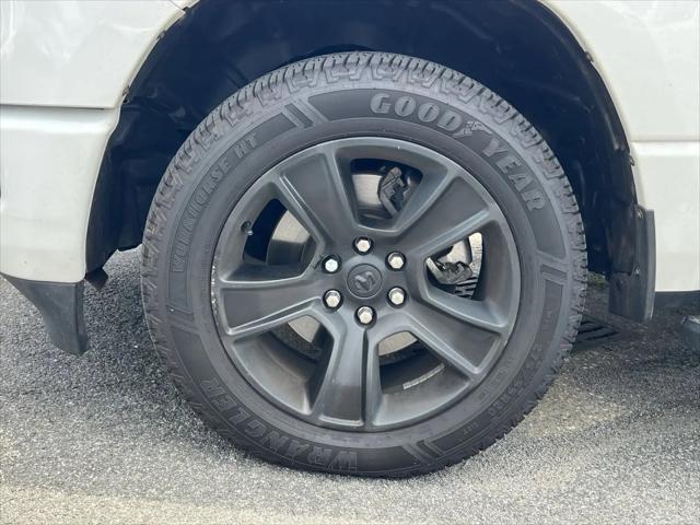 2022 Ram 1500 Big Horn Quad Cab 4x4 6'4" Box